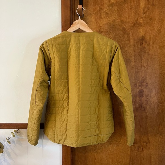 Mountain Hardwear Mustard Jacket - Picture 9 of 16